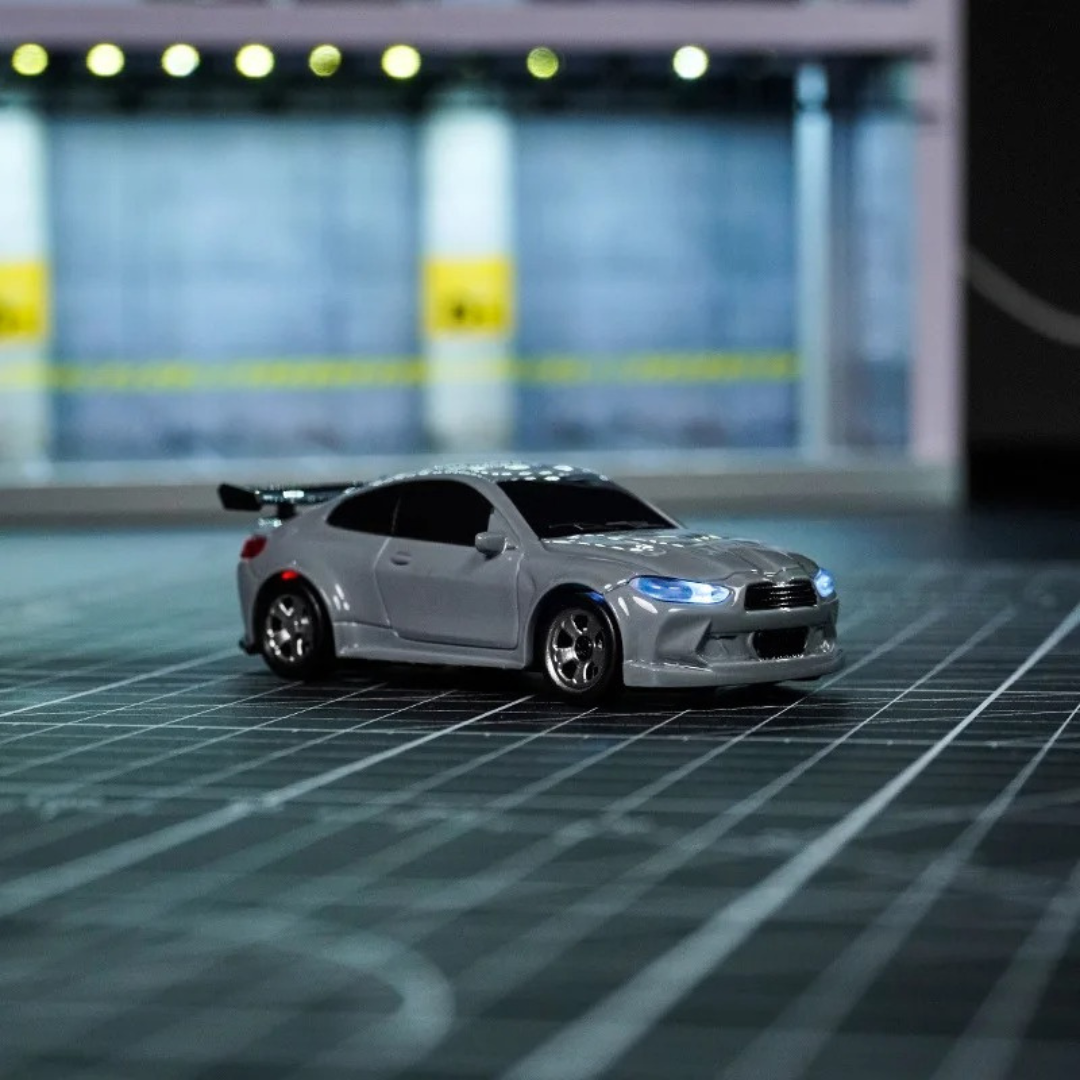 🚙 Mini RC Car – Pocket Size Racer
